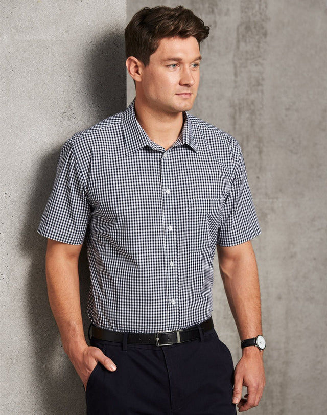 Benchmark M7300S Men’s Gingham Check Short Sleeve Shirt - WEARhouse