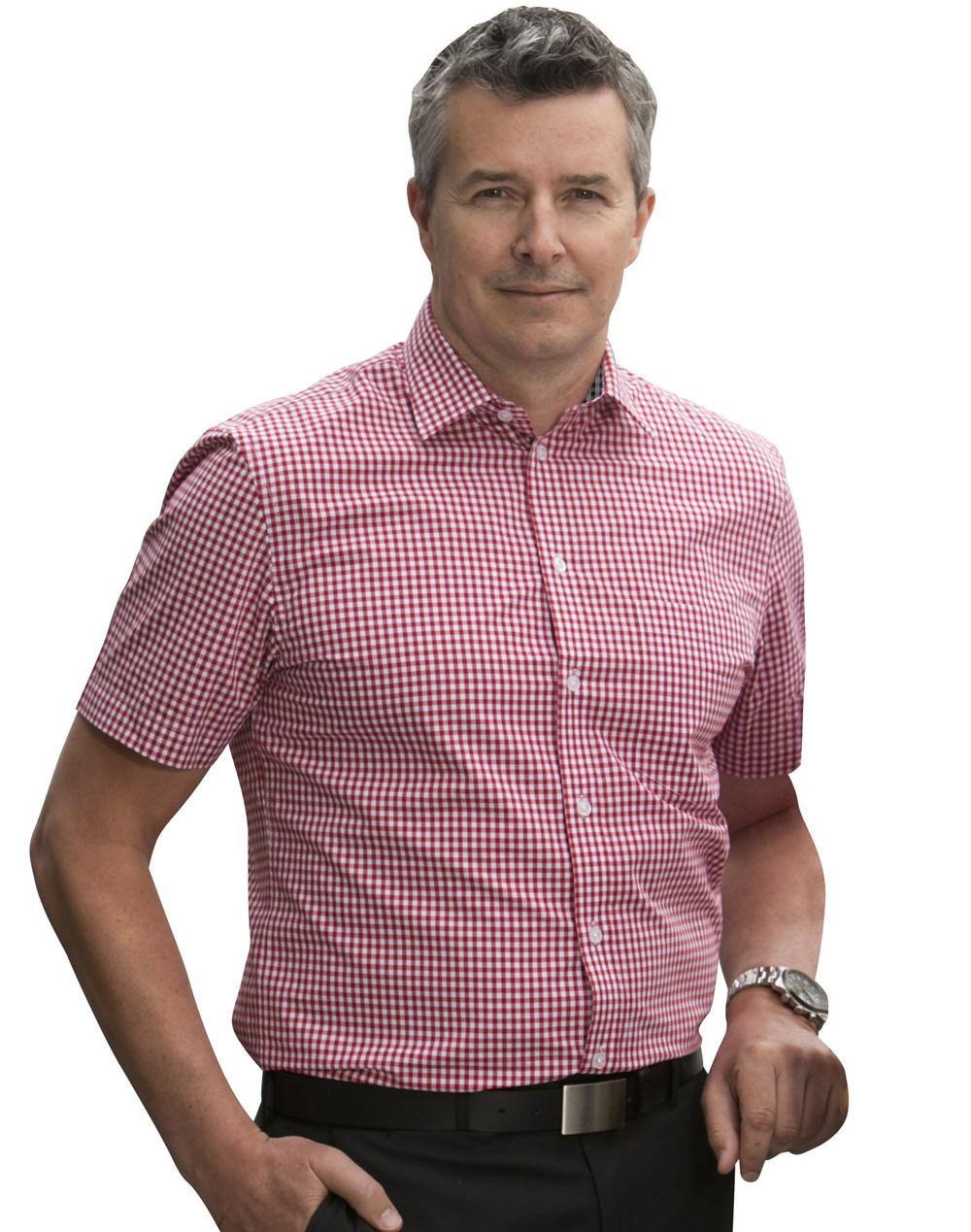 Benchmark M7330S Mens Gingham Check Short Sleeve Shirt - WEARhouse