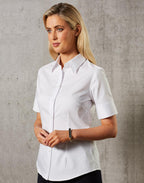 Benchmark M8030S Women's Fine Twill Short Sleeve Shirt - WEARhouse