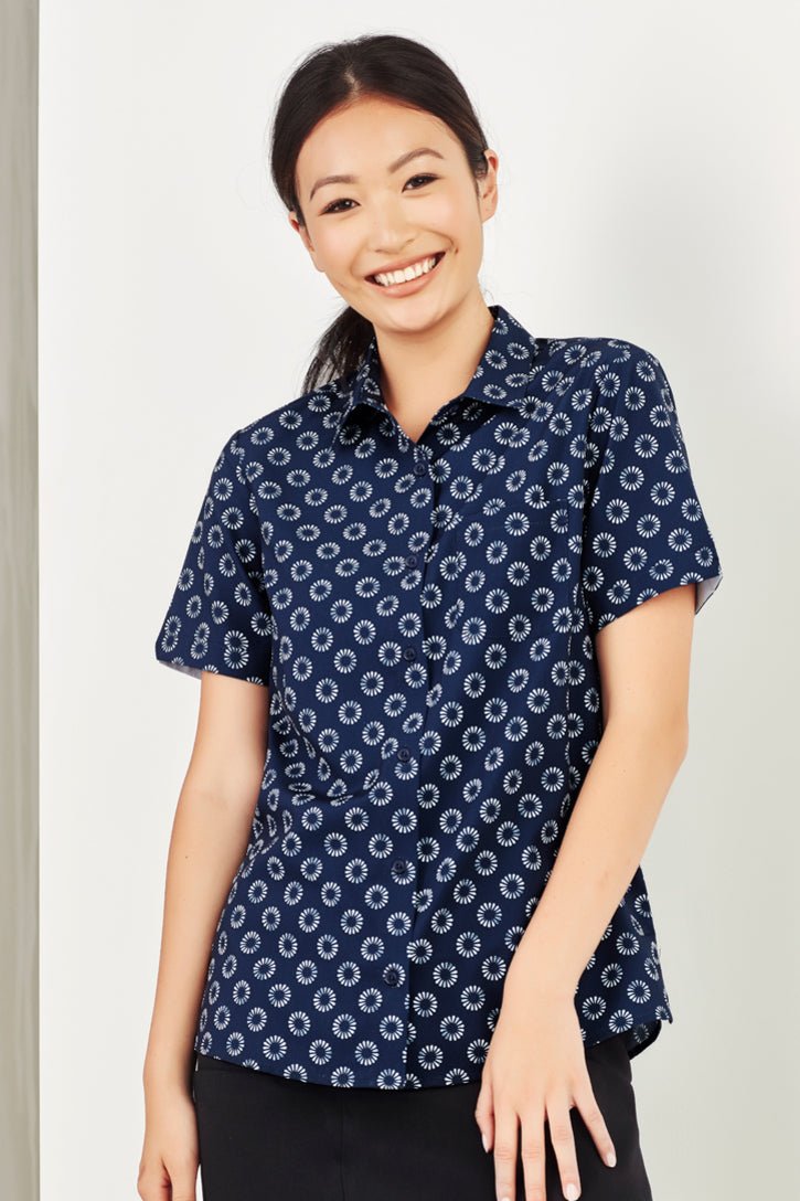 BIZ CARE WOMENS FLORENCE DAISY PRINT SHORT SLEEVE SHIRT CS948LS - WEARhouse