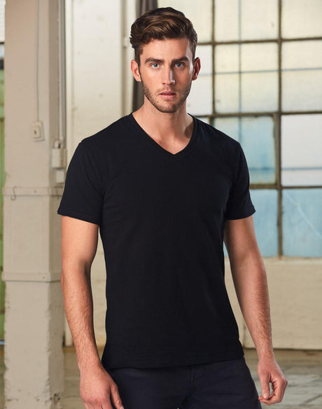 TS07A MEN'S V-NECK TEE - WEARhouse